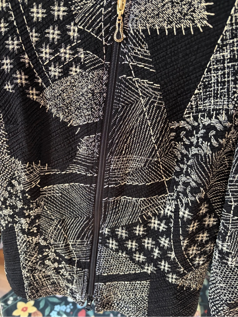 Joseph Ribkoff Black & Ivory Patterned Zip Jacket - Picture 4 of 9
